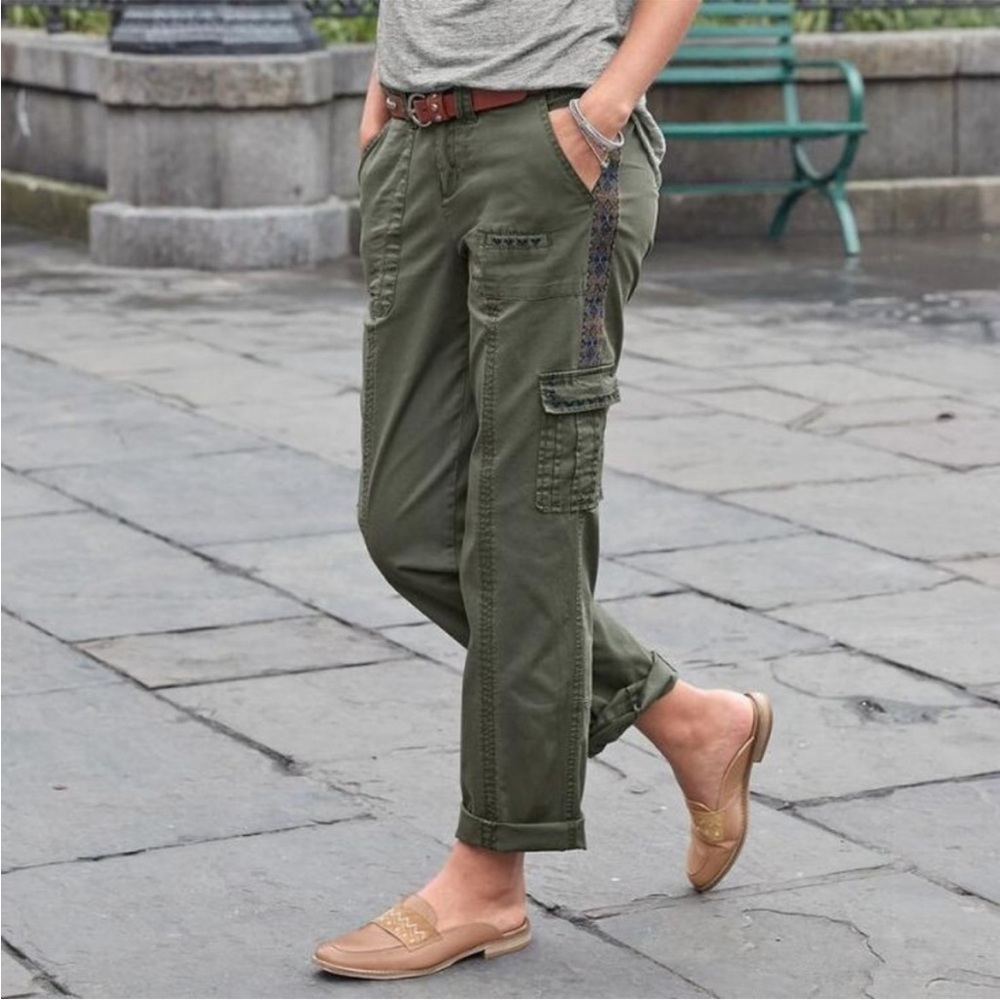 BOGO! Sundance Embroidered Cargo Pants Green Size 6